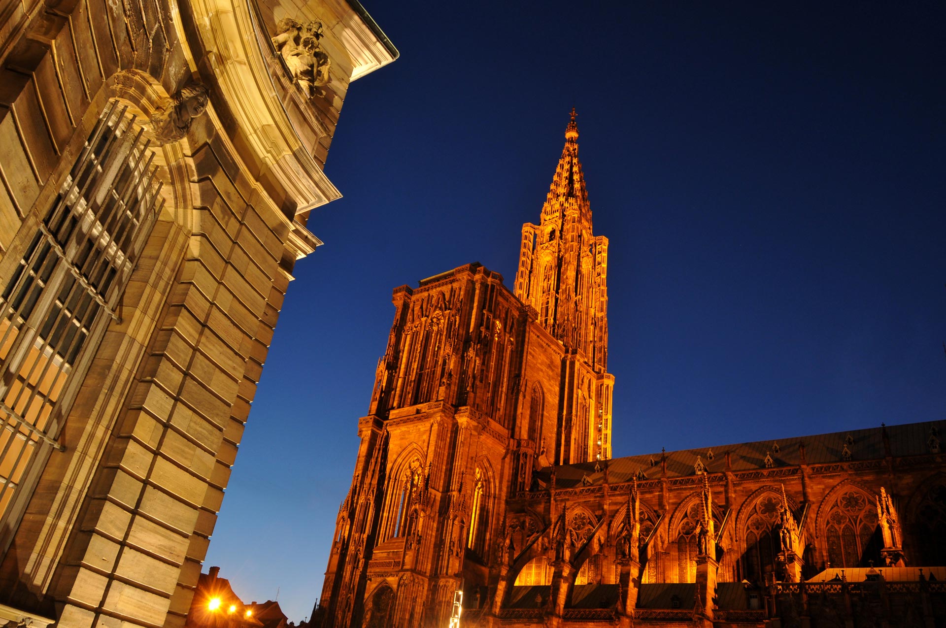 Photo de nuit : la cathédrale de Strasbourg, Strasbourg Photo